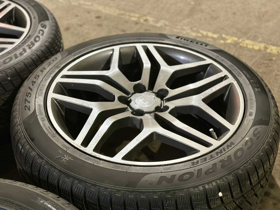 Range Rover 20 цола джанти с гуми Pirelli  275/45 R20