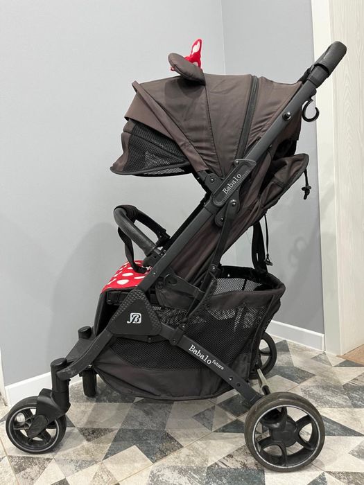 Коляска в хорошем состоянии