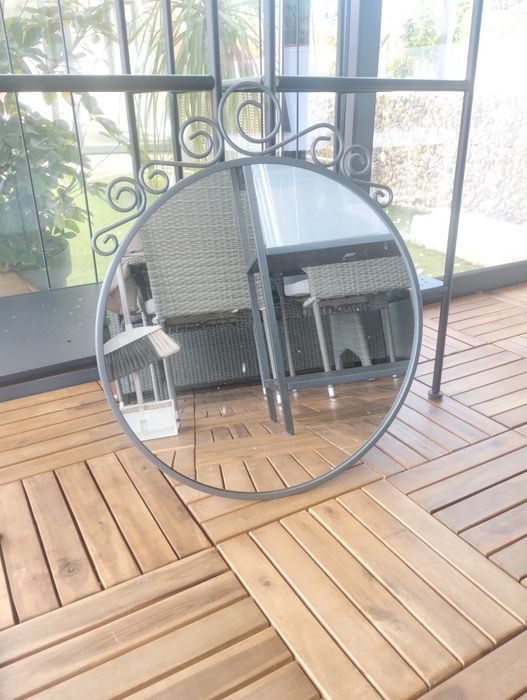 Комплект етажерки и огледало от Икеа