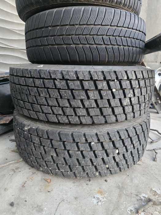 Cauciucuri 235 75 R17.5 cu jante 8 gauri 225 235 245 Anvelope 65 70