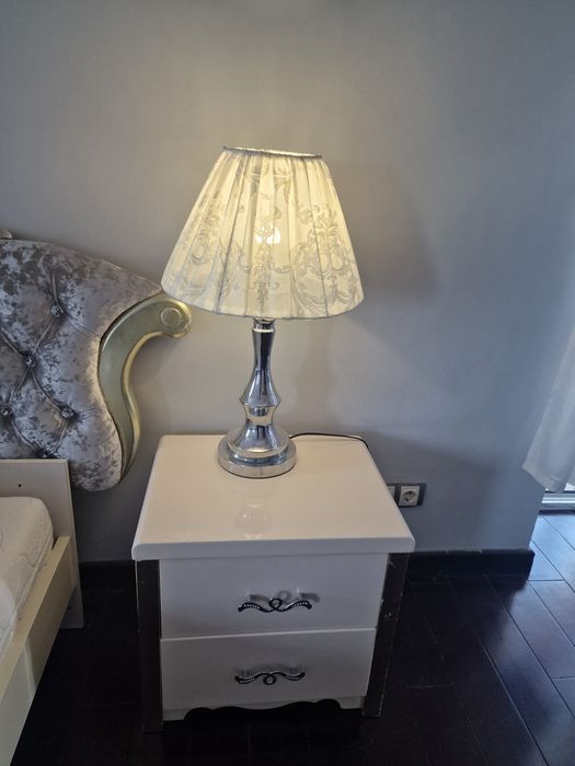 Консоль с зеркалом