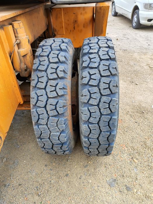 Продам срочно колесный экскаватор