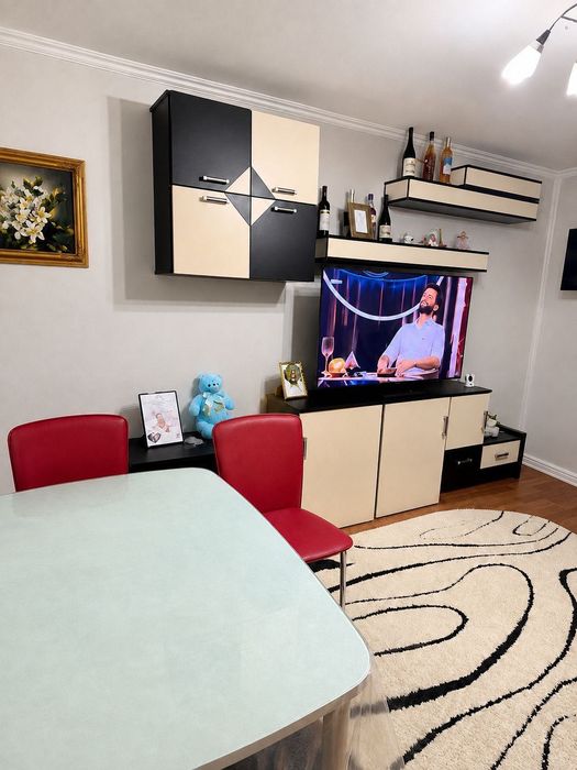 Apartament de inchiriat