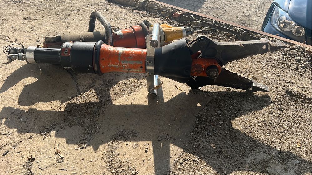 Echipament descarcerare Holmatro