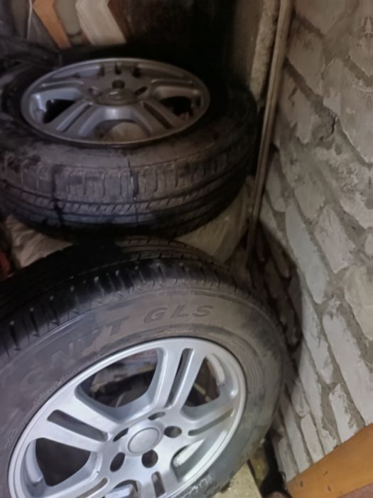 Комплект летних колёс 215/65 R16