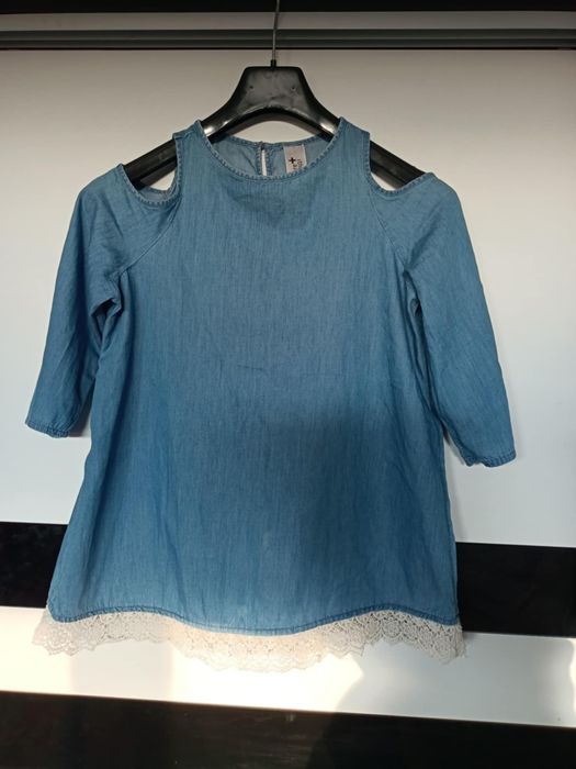 Bluza dama cu umerii goi,