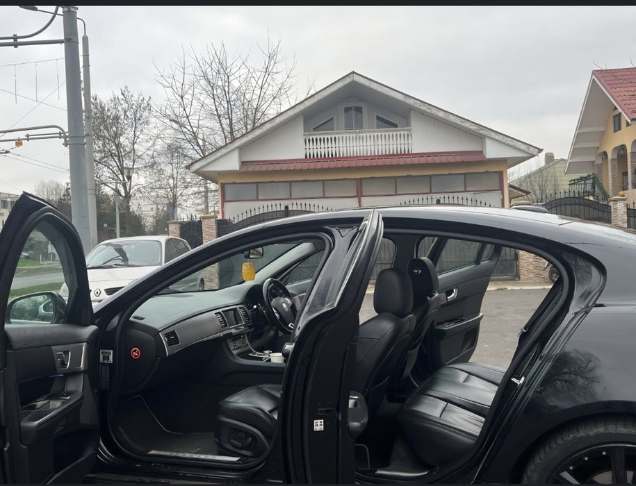 Jaguar XF S POTOFOLIO 2011 3.0 diesel  306 DT 275cp Biturbo  Jante 20