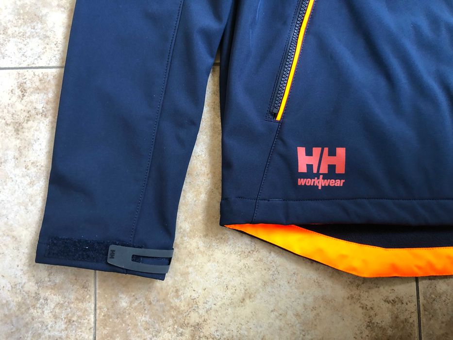 Helly Hansen яке размер L
