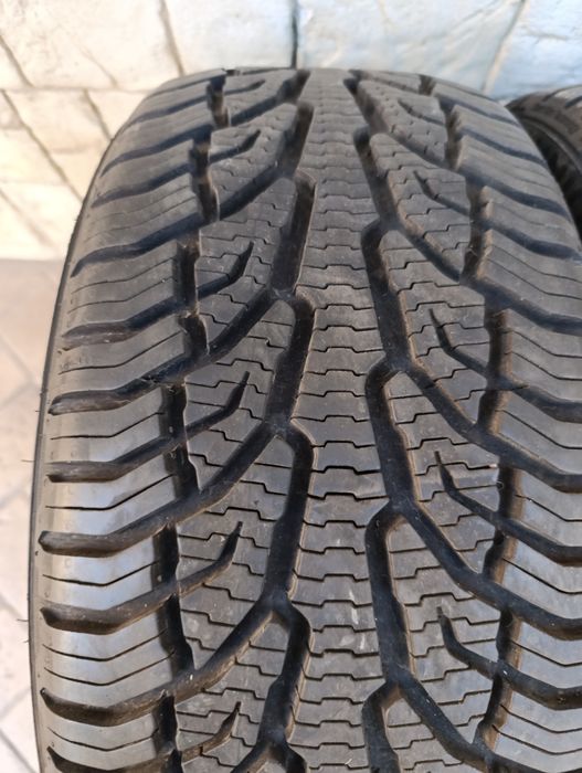 Всесезонни гуми Uniroyal 215/45/16 dot 2024