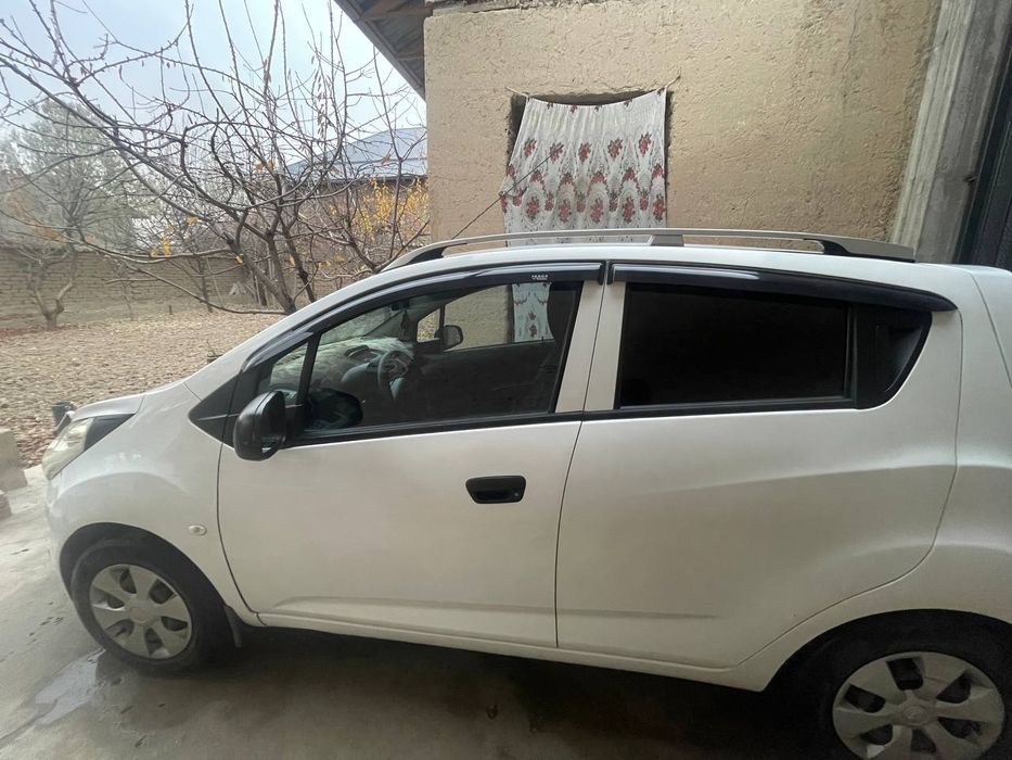 Spark sotiladi 2014 1-pozitsiya