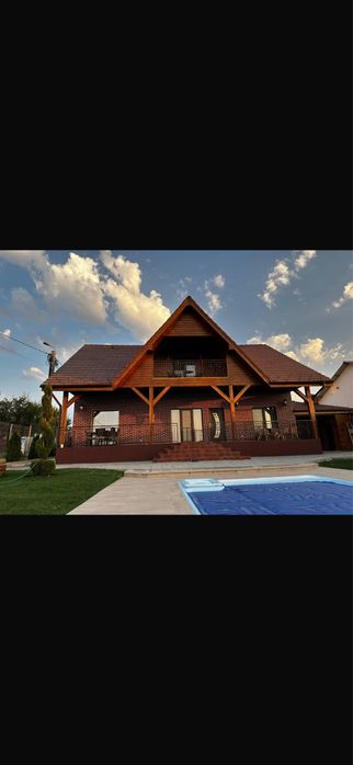 De vanzare, Casa P+1