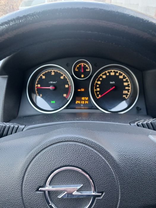 Опел Астра 1.7 101к.с