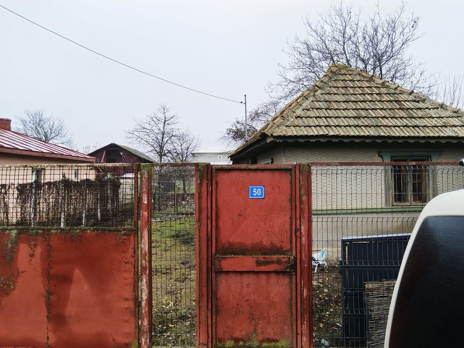 Teren cu casa  de vânzare Drajna Noua