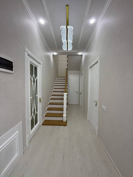 Хонобод Евро участок 6 комнат