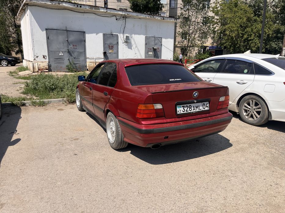 Bmw e36 m43 1992 год