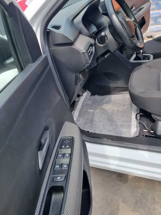 Vand Dacia Logan