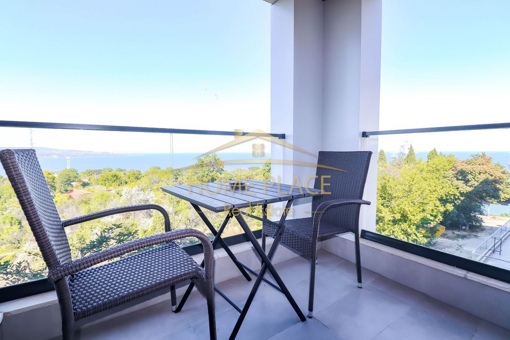 Дава се под наем Тристаен апартамент в Варна, Галата - 85 кв.м за 867 € - Снимка #9