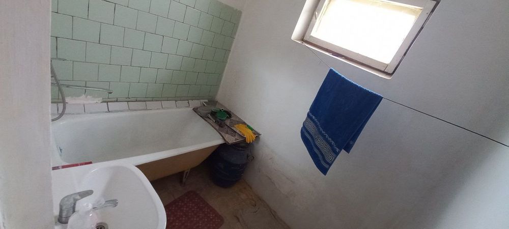 Жиззах шаҳар Иттифоқ МФЙда 2 хоналик квартира сотилади.