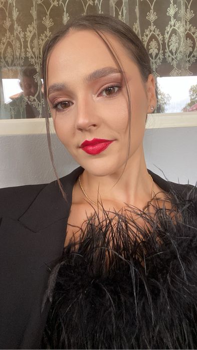 Servicii Machiaj de zi/noapte/eveniment