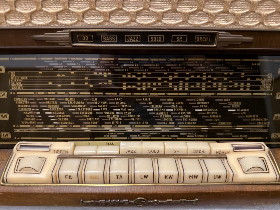 Radio lampi / tuburi Loewe Opta Meteor 1781W