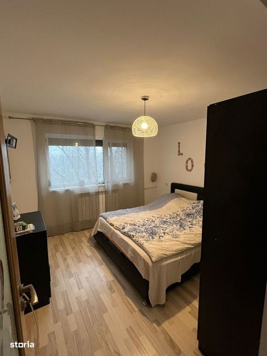 Apartament  3 camere -Zona Sud - 70 mp  - 78000 euro  negociabil