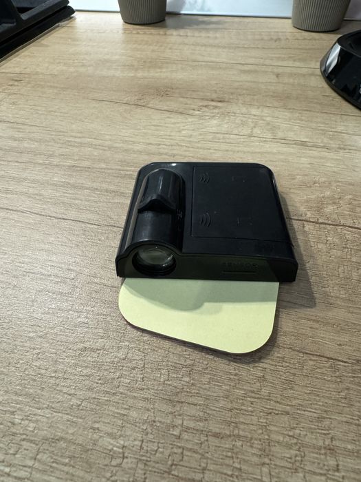 Videoproiector luna cu baterii