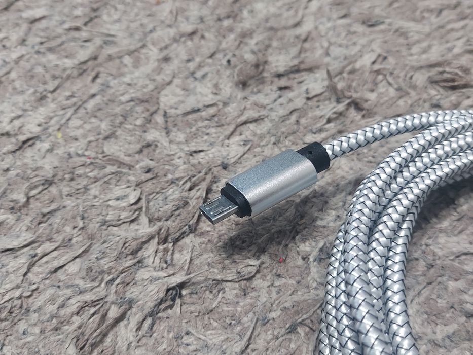 Cablu USB la Micro USB 3 metri nou