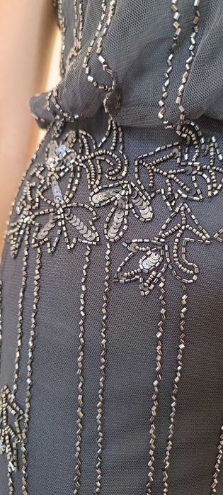LACE & BEADS Официална Абитуриентска Рокля ръчно нашита с маниста от горе до долу с Безплатна Доставка