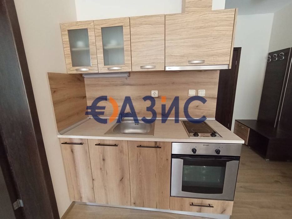 Продава се Двустаен апартамент в Свети Влас - 90 кв.м за 810 €/кв.м - Снимка #8