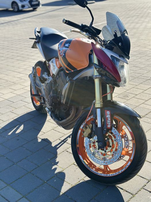 Honda hornet pc41