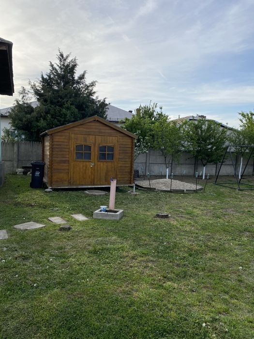 Casa  in comuna Isalnita central