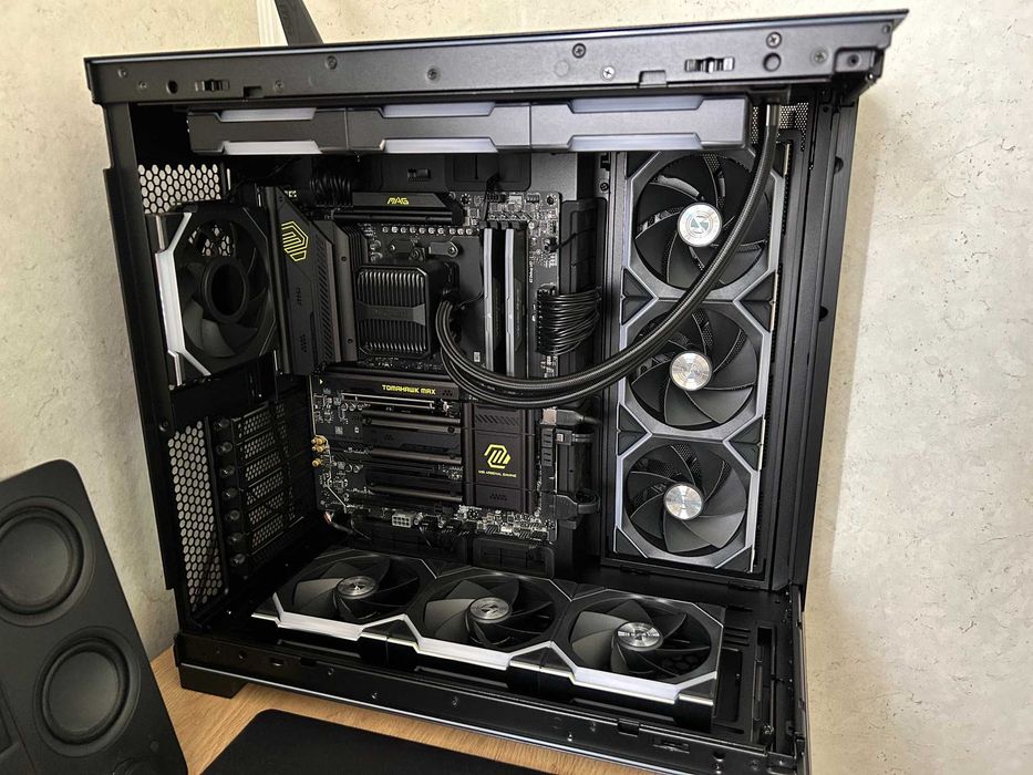 Мощен Gaming компютър Ryzen 9 9950X
