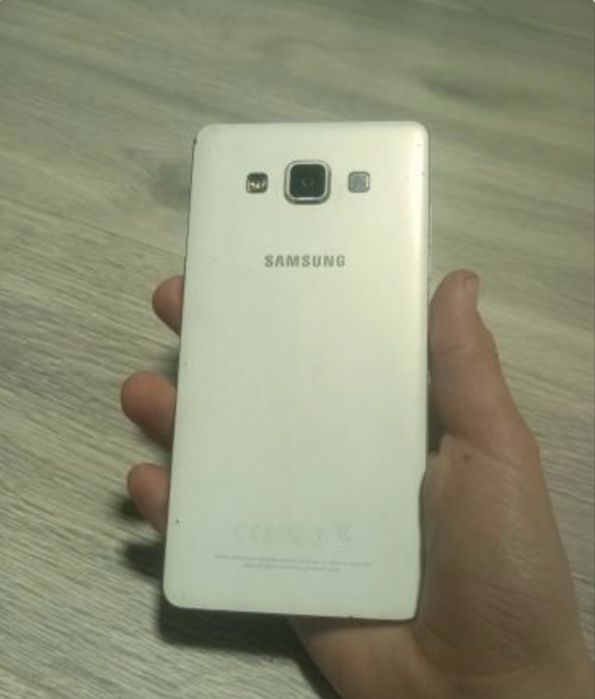 telofane samsung + boxa incarcator wirless gratis!!