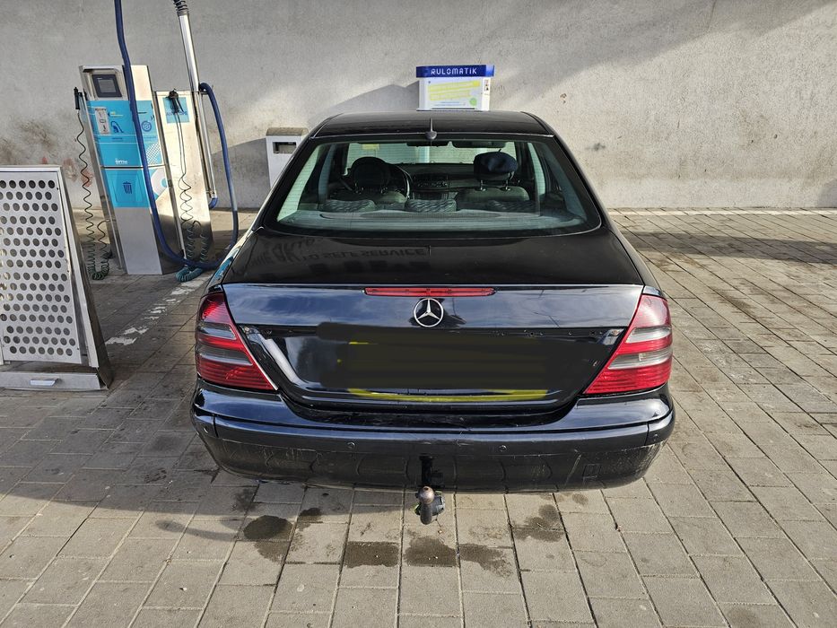 Vând  urgent Mercedes 2.2