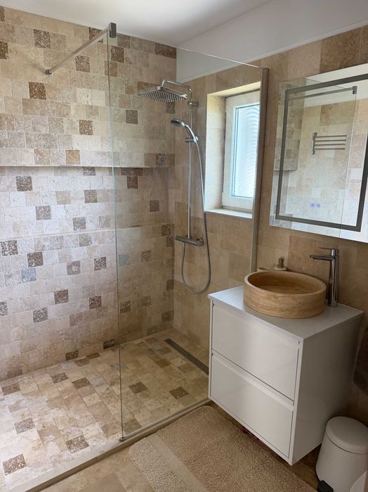 Casa/vila de inchiriat in regim hotelier
