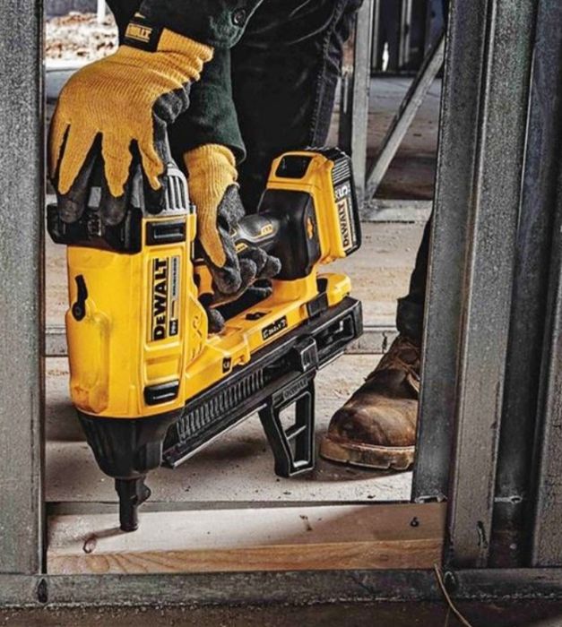 Акумулаторен Такер Пушка за бетон Dewalt DCN890P1  13-57мм