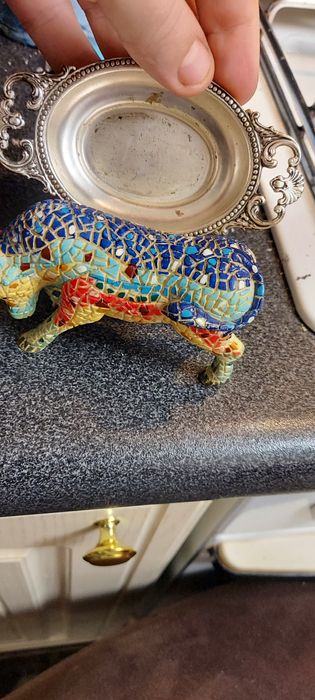 Din italia tava argint si taur