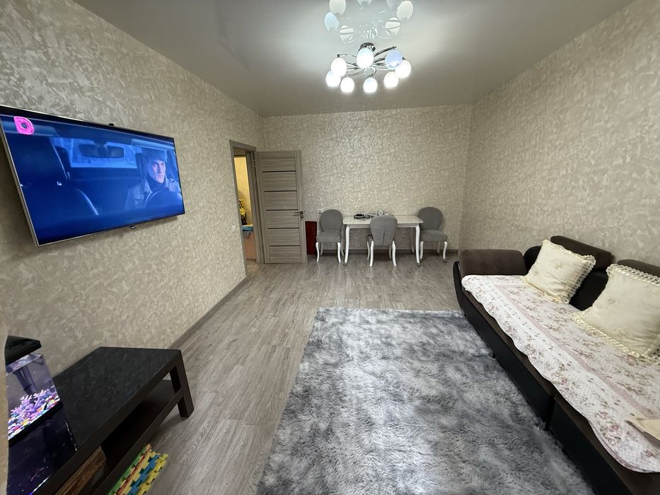 Продаётся квартира ( без посредников )