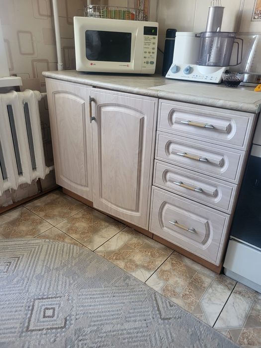 Продам кухонный гарнитур