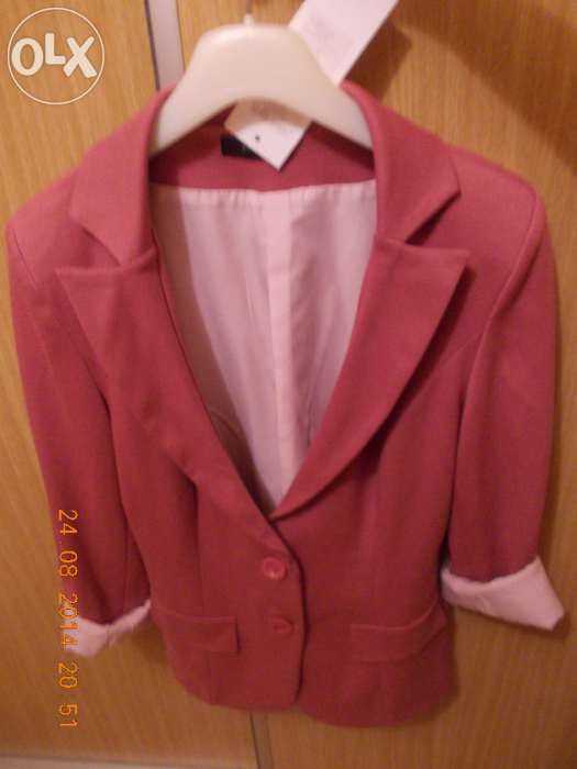 sacou dama ,culori alb si roz, marime m-l