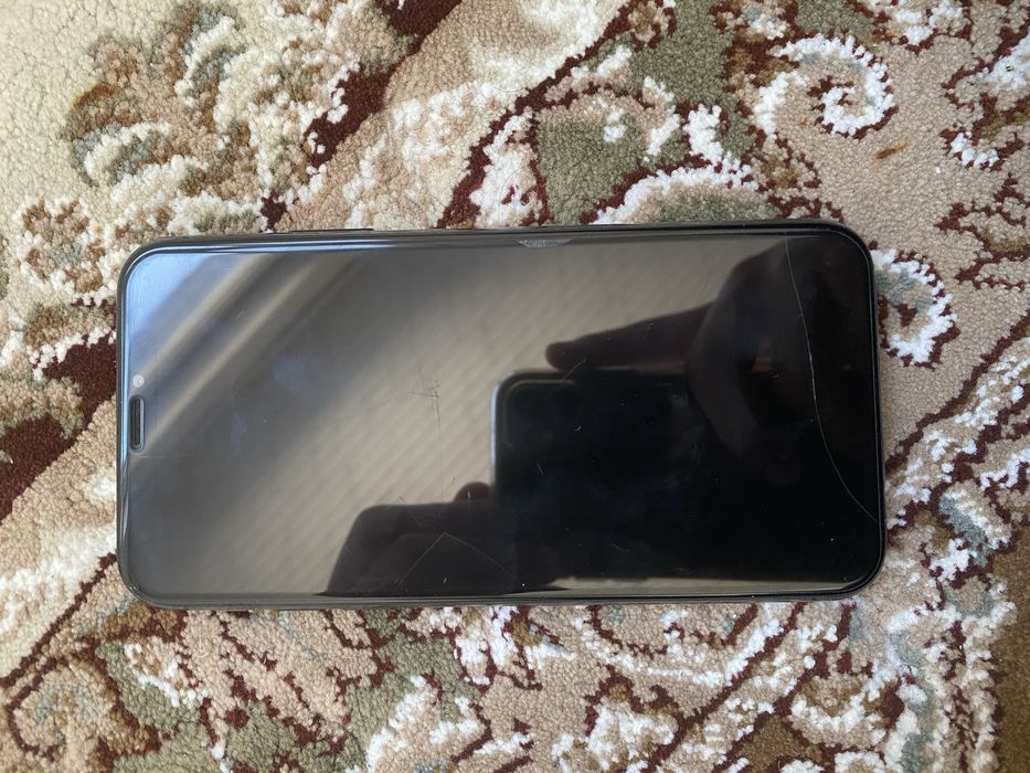 IPhone X , 32 000 ТОРГ