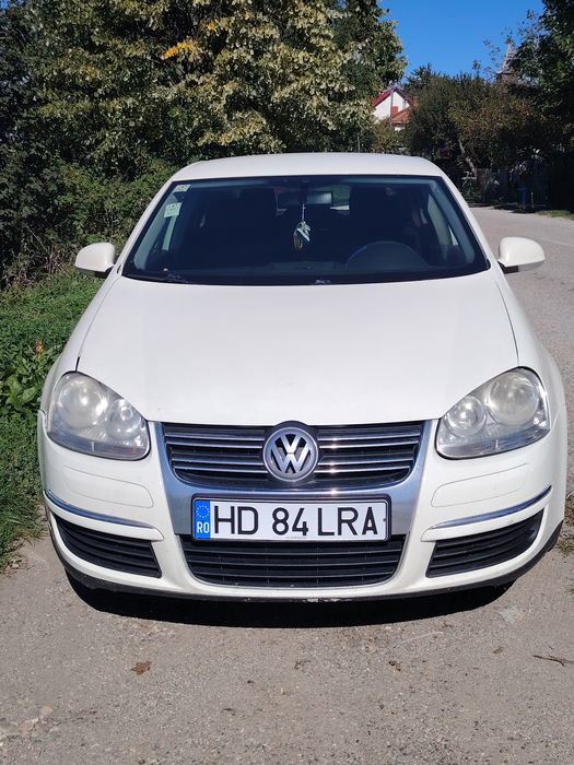 Vând Vw Jetta 1.9 TDI