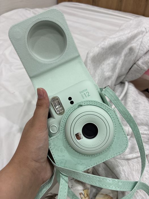 Продам инстакс. Instax mini 12