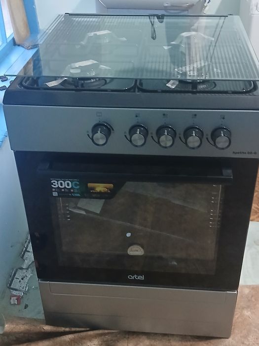 Новая газовая плита