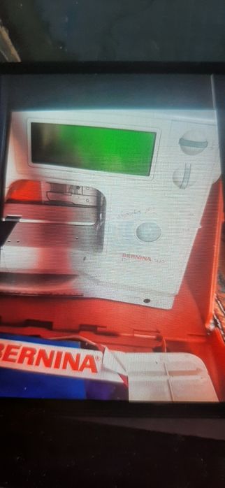 Masina de cusut electronica (Germania).