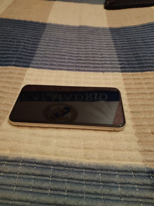 Айфон 11  128гб хорошем состоянии