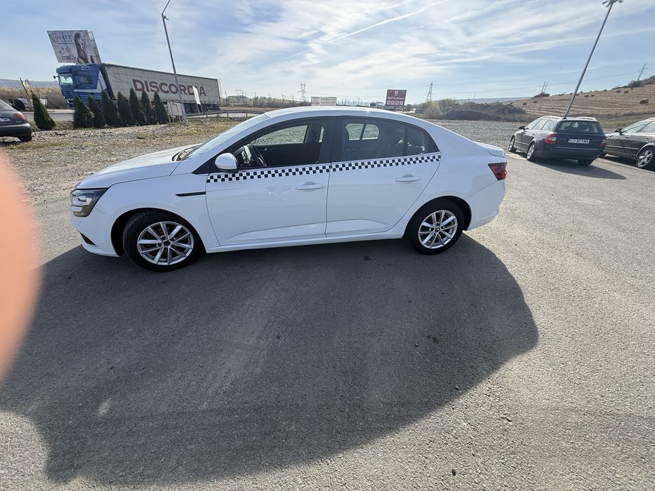 RENAULT Megane 2018 — imagine 4