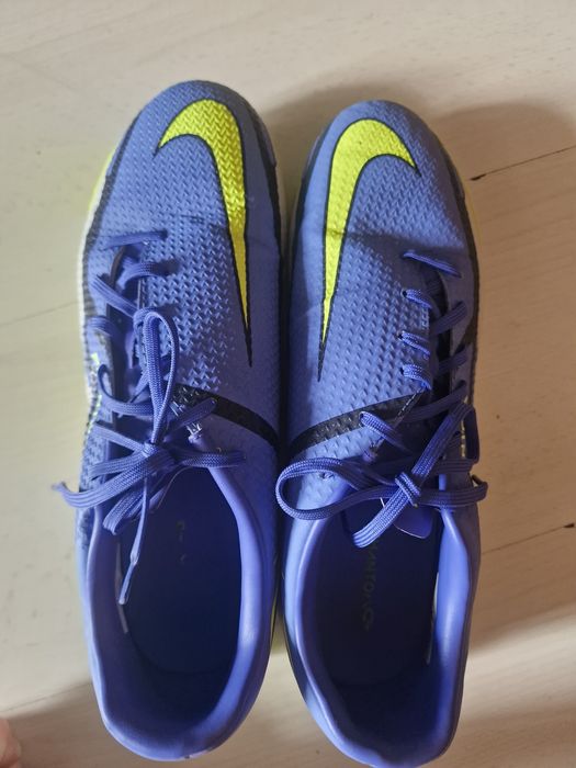 Nike стоножки за футбол 42, 5 номер