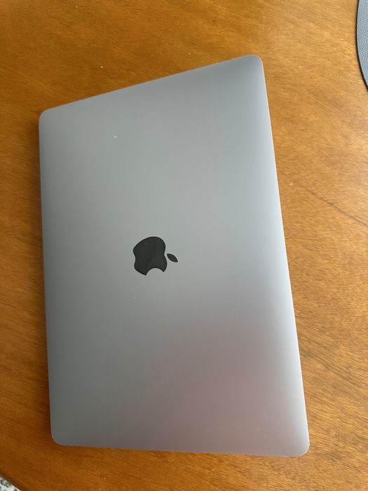Macbook pro 13 m1