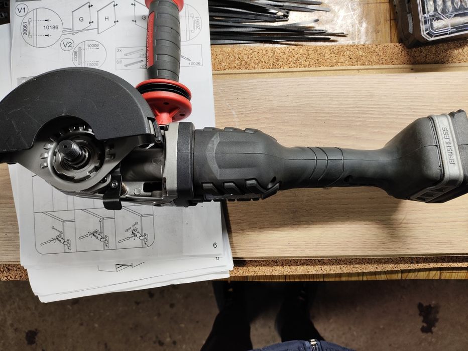 Parkside Performance 20V безчетков ъглошлайф